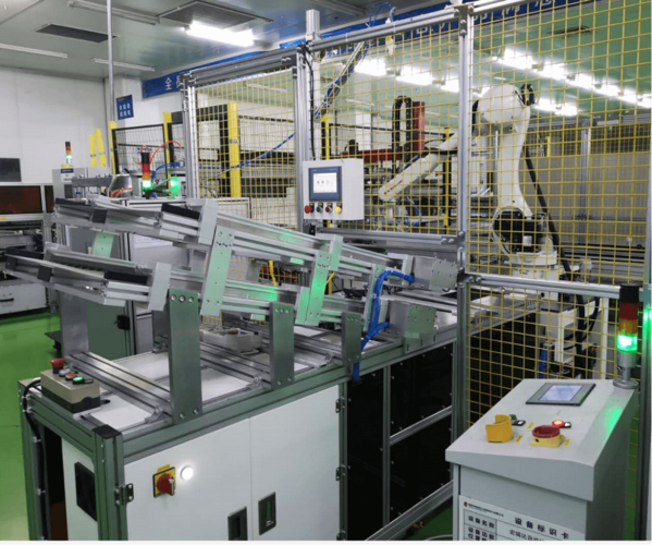 光伏组件自动化设备 驱动产业升级的智慧引擎